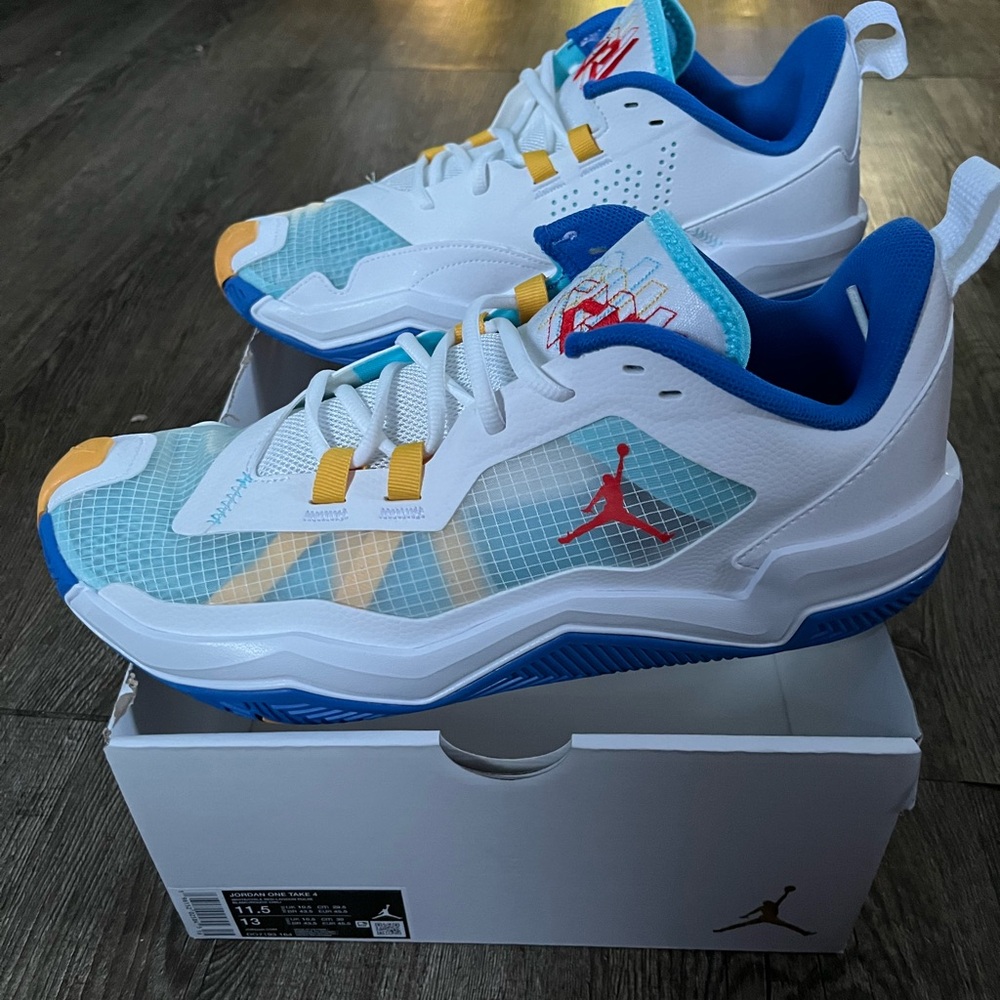Men Jordan  White and Blue Sneakers